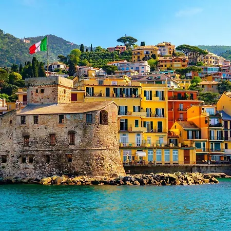 Charming Flat Next To Genoa's Aquarium - Happy 公寓